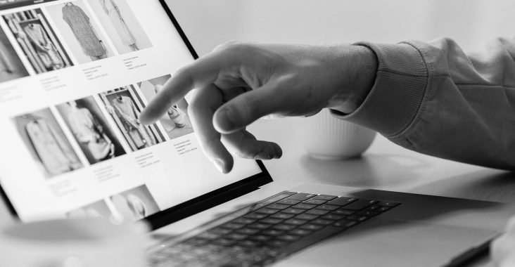 Laptopurile cu ecran tactil